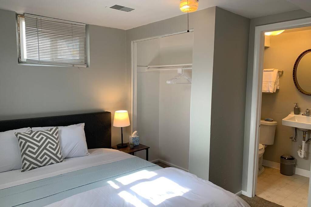 Villa 3 King Beds + Bunk Beds On Broadway Littleton Exterior foto